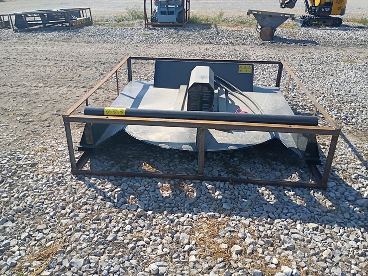 #26914-•-agt-brushcutter-skid-steer-attachment-image-1