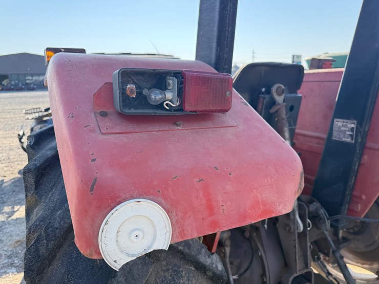 massey-ferguson-231-image-15