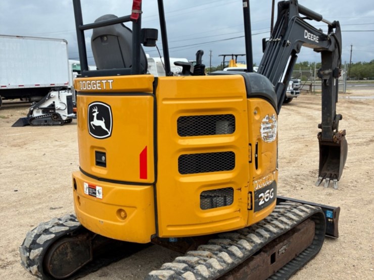 2023-deere-26g-image-4