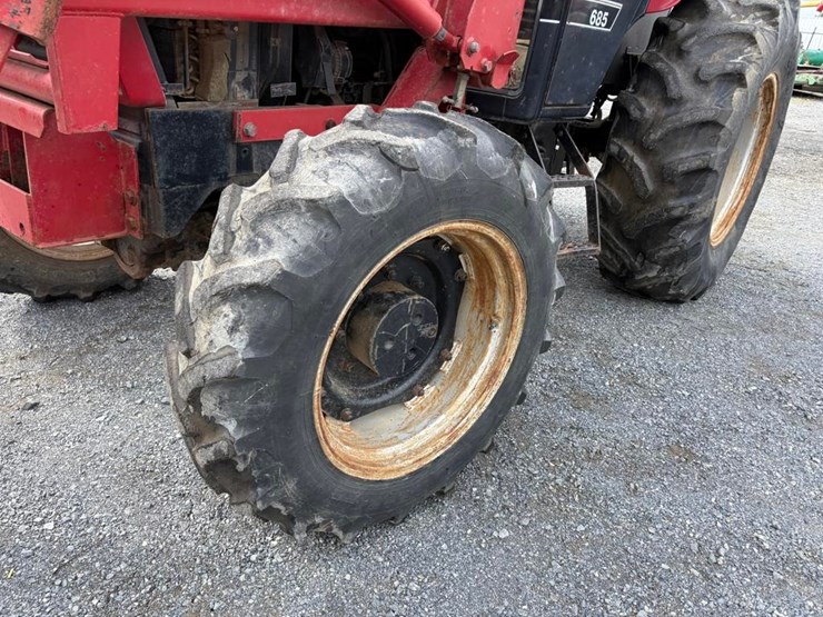 case-ih-685-image-13