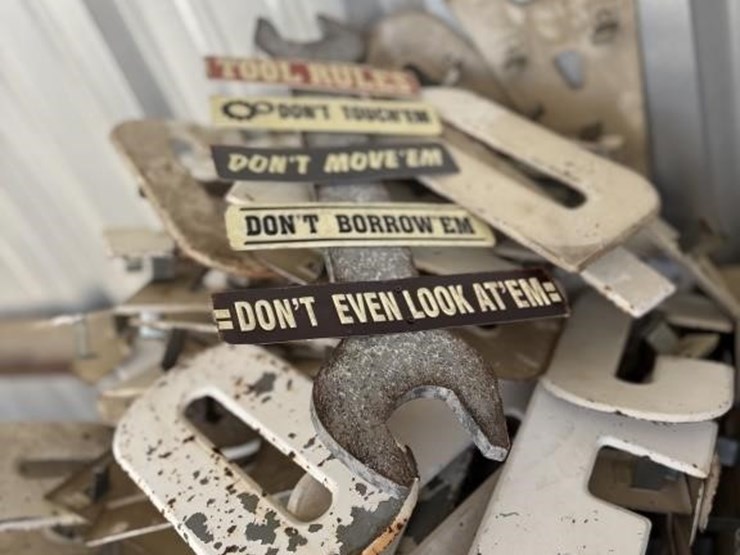 sl---metal-numbers-and-lettering-image-1