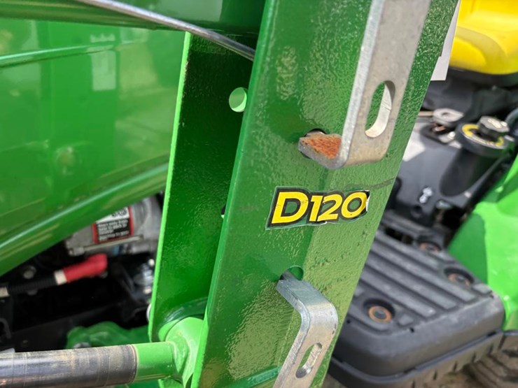 john-deere-1023e-image-8