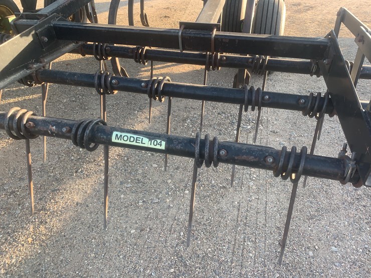 john-deere-1650-image-17