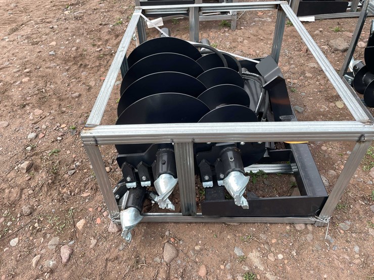 #5137-•-2026-jct-skid-steer-hydraulic-auger-drive-and-(3)-bits-image-2