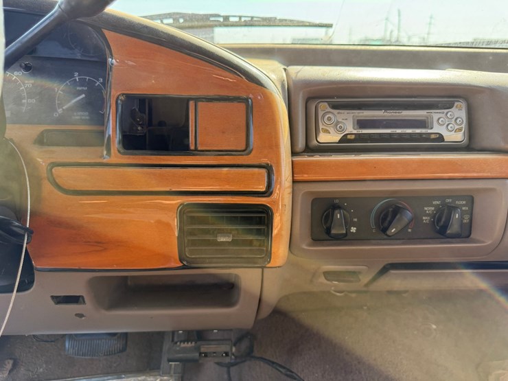 1996-ford-f350-image-67