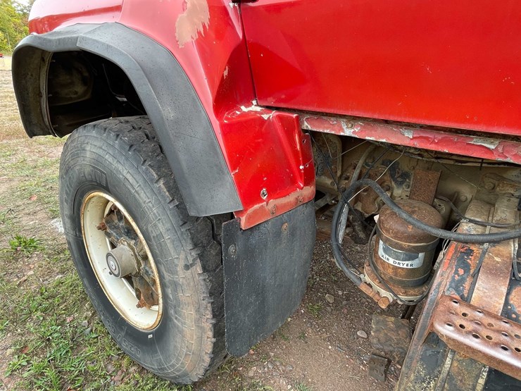 #5049-•-1980-ford-t/a-flatbed-dump-truck-(has-mi-title)-image-19