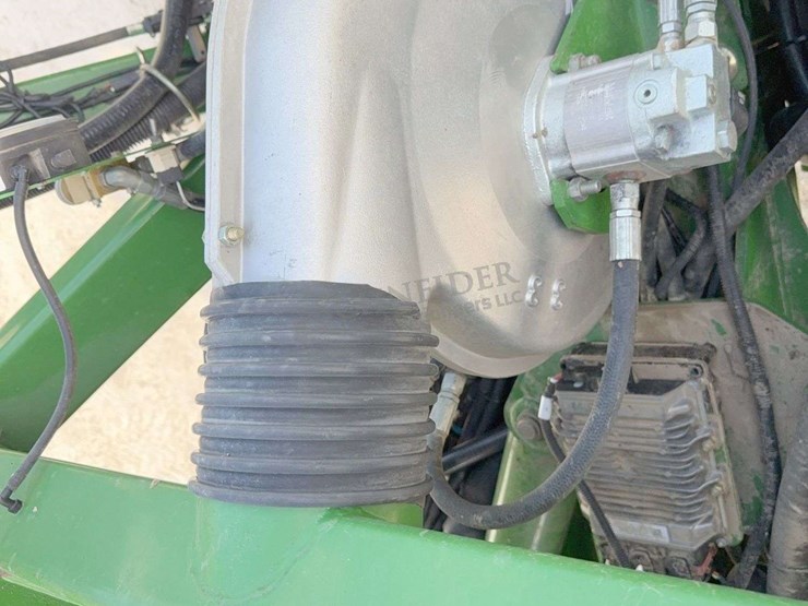 john-deere-1790-image-54