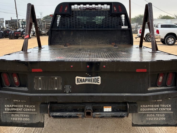 2022-gmc-sierra-3500hd-image-5
