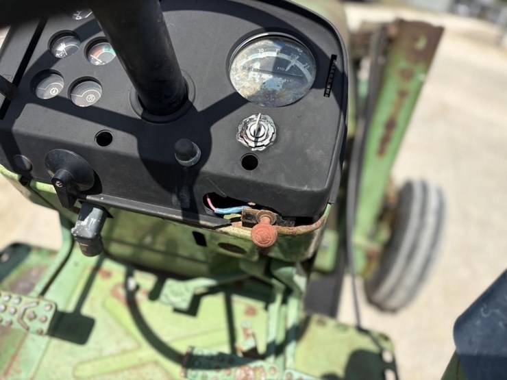 john-deere-4030-image-9