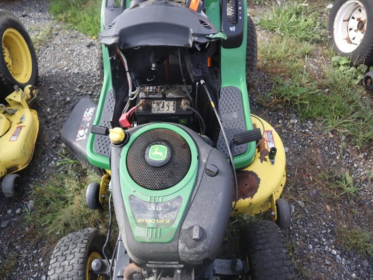 john-deere-d105-image-24