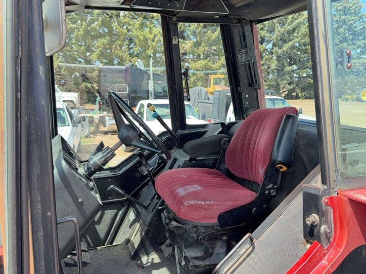 1991-john-deere-4755-image-33