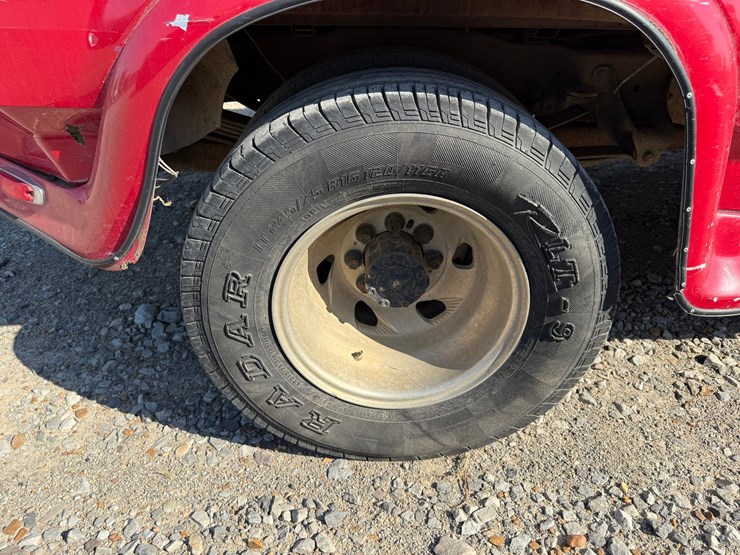1996-ford-f350-image-31