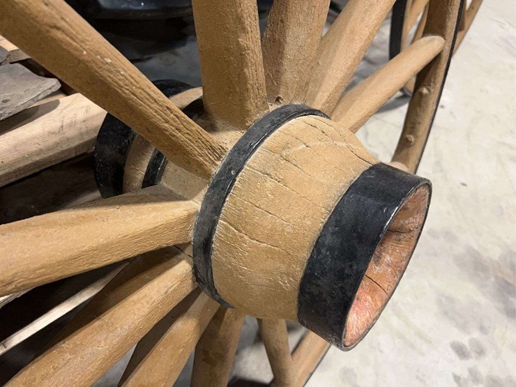 (4)-wooden-wagon-wheels-image-19