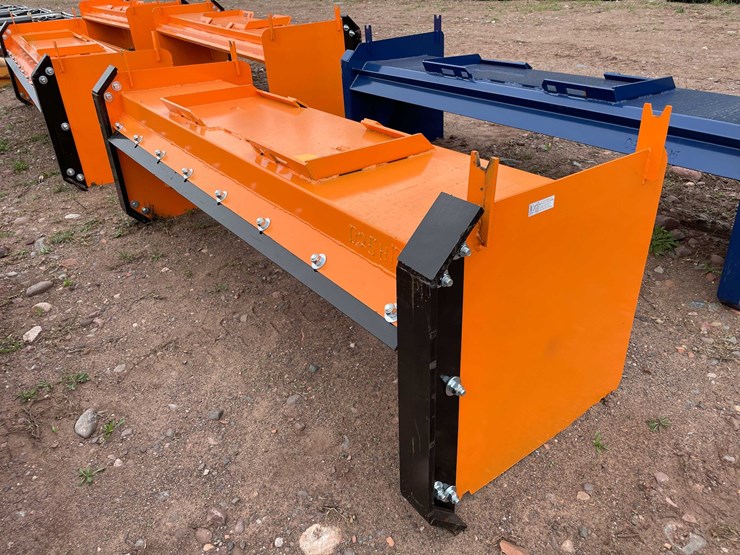 #5117-•-8'-snow-pusher-with-steel-blades-v2023-image-3