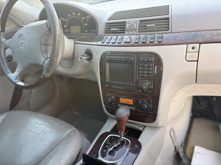 l1---2000-mercedes-benz-s500-image-23