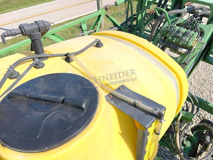 2010-john-deere-4630-image-107