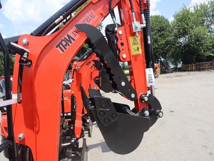 tpm-18hh-mini-excavator-image-7