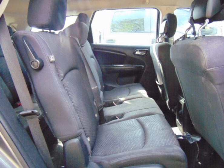 2004-dodge-journey-image-4