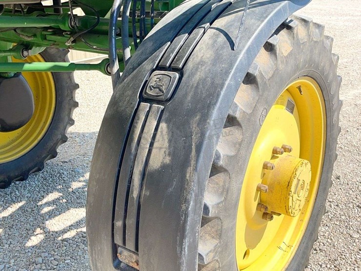 2010-john-deere-4630-image-93