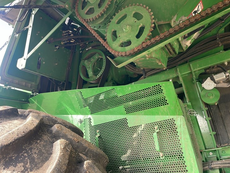 john-deere-s670-image-15