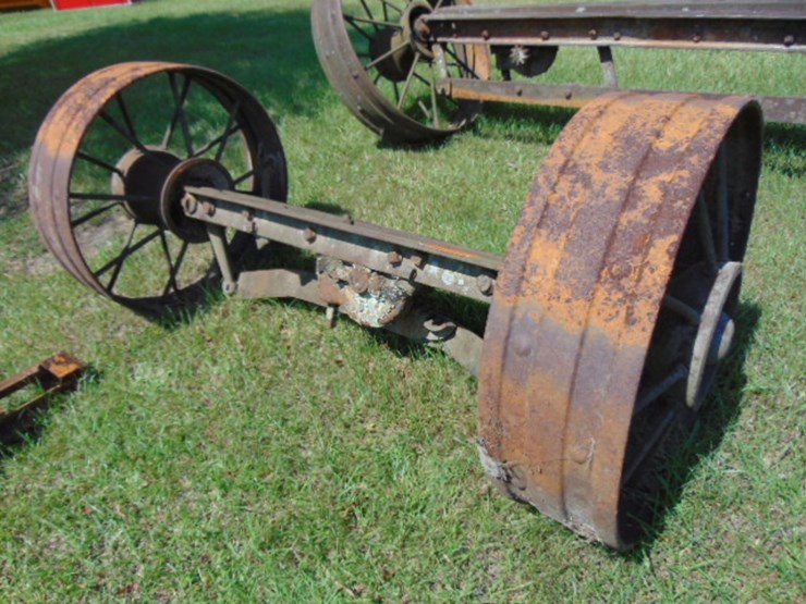 front-steer-axle-w/-36"-wheels-image-1