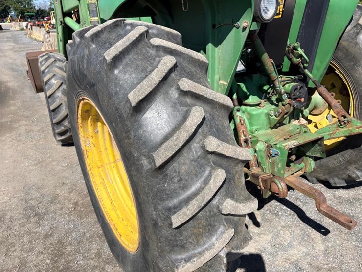 john-deere-2555-image-13