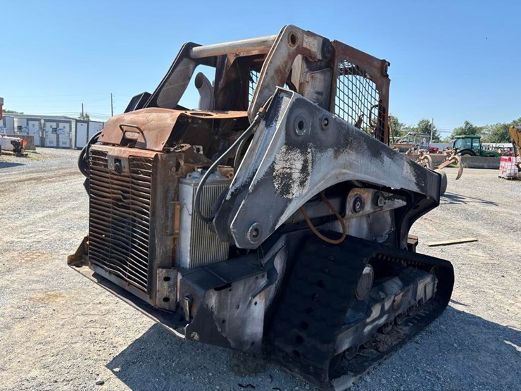 deere-333g-image-6