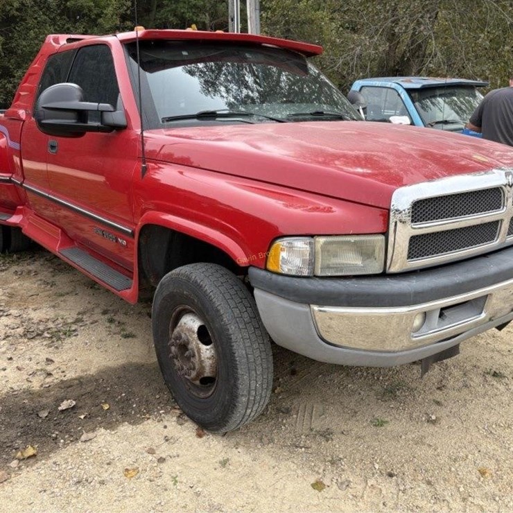1995 DODGE RAM 3500