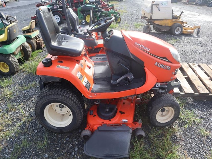 kubota-gr2120-image-9