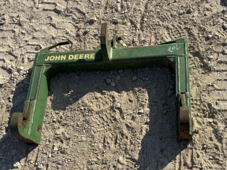 l3---jd-3pt-quick-hitch-image-1