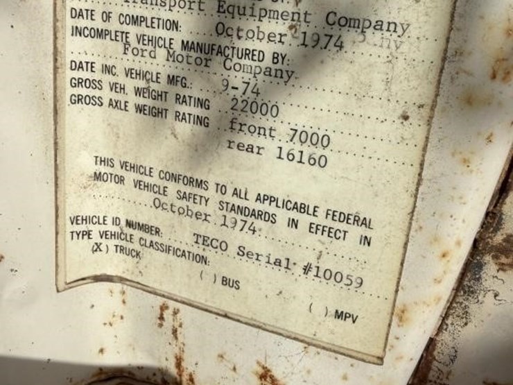 ford-f700-image-13