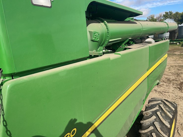 john-deere-s670-image-35