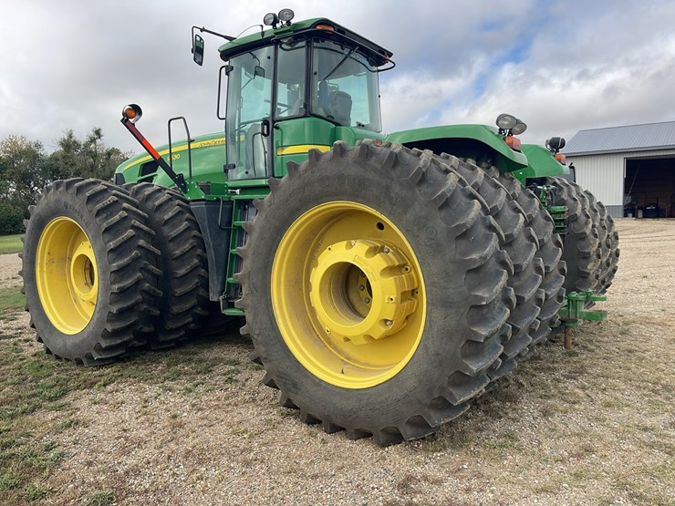 john-deere-9530-image-7