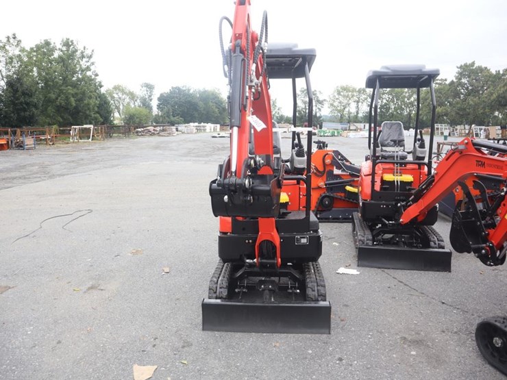 tpm-18hh-mini-excavator-image-3