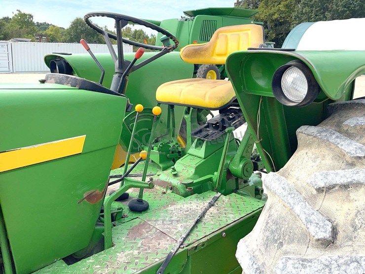 john-deere-2840-image-21