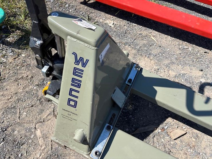 36in-pallet-truck-image-4