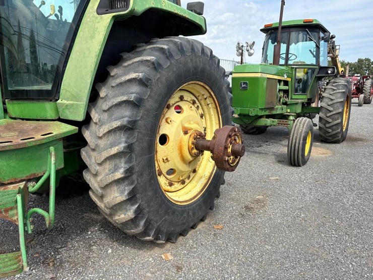 john-deere-4560-image-13