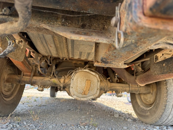 1996-ford-f350-image-25