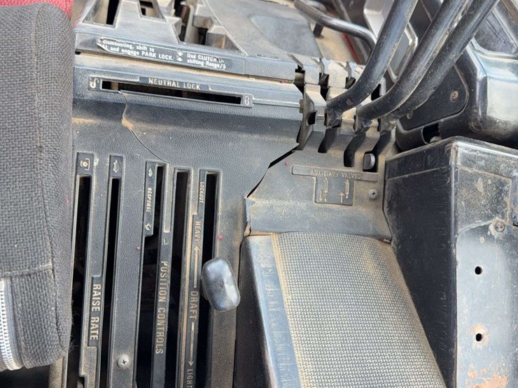 1991-john-deere-4755-image-39