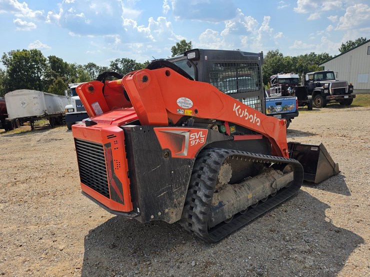 kubota-svl97-3-image-12