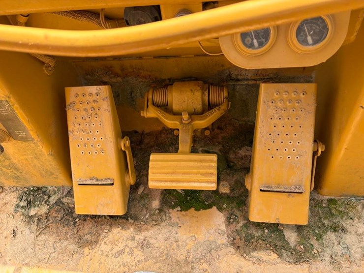 caterpillar-973-image-25