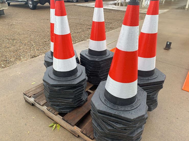 traffic-cones-image-4