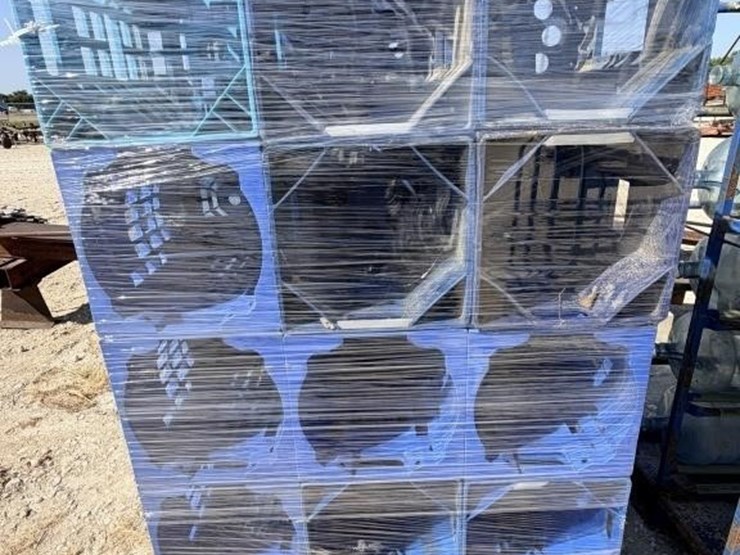 l3---stackable-crates-image-3