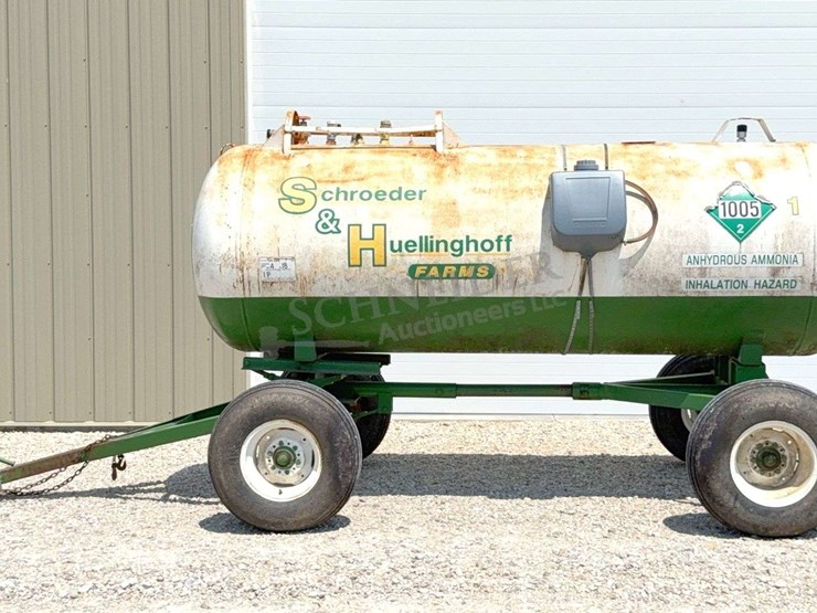 1,000-gallon-anhydrous-wagon-image-4