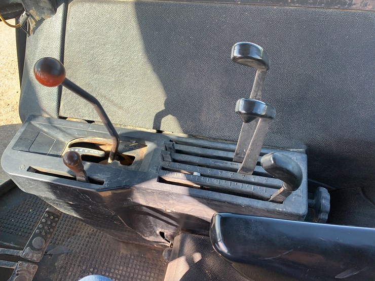 john-deere-4630-image-22