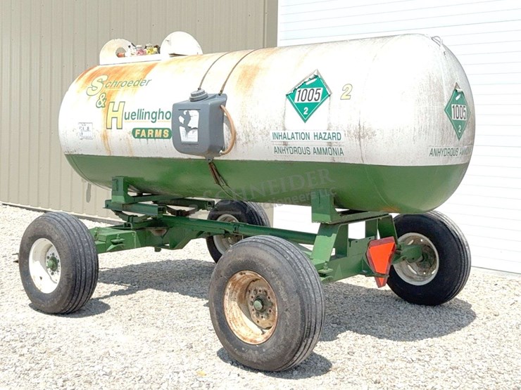 1,000-gallon-anhydrous-wagon-image-6