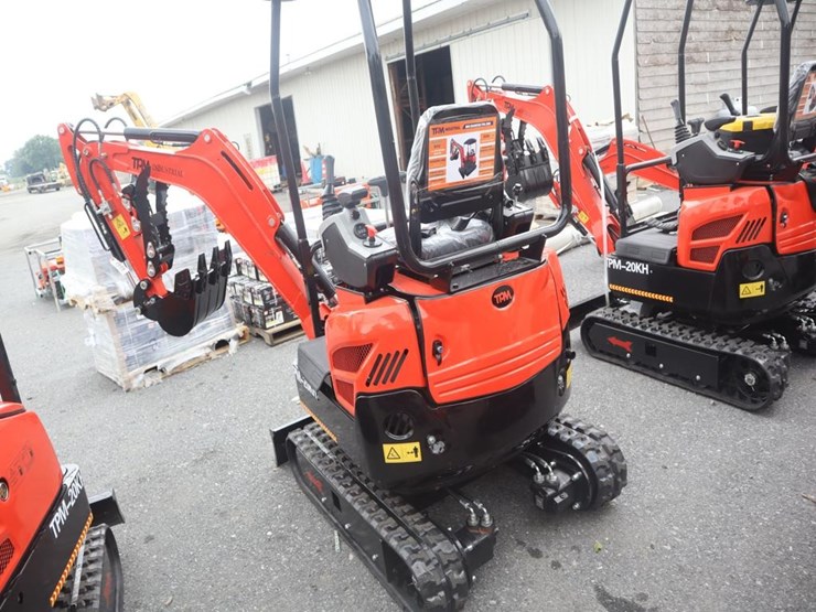 tpm-20kh-mini-excavator-image-4