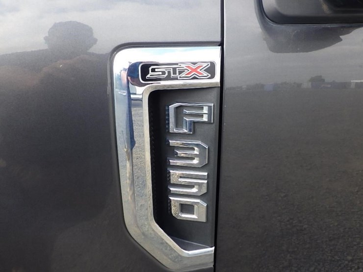 2017-ford-f350-image-11