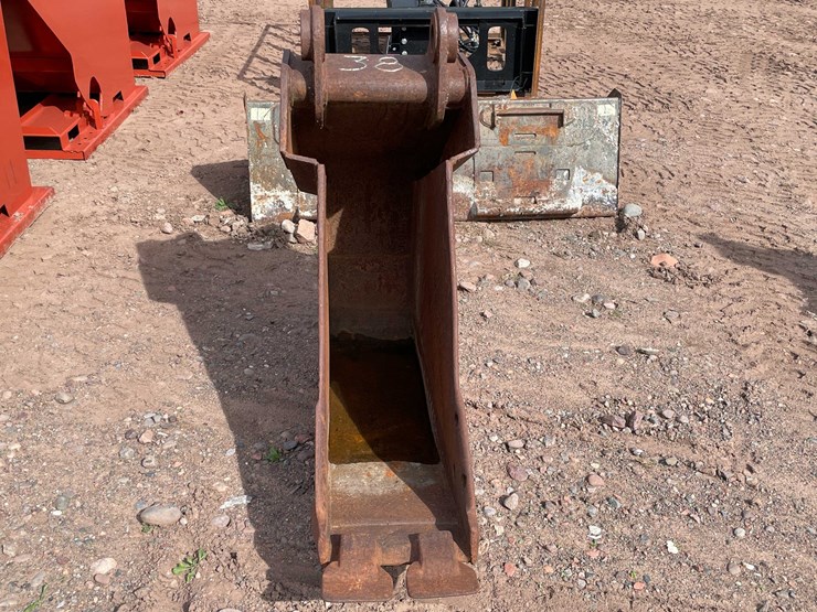 #5073-•-excavator-bucket-image-2
