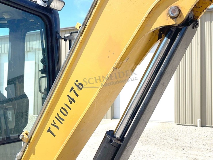 2012-caterpillar-304d-cr-image-15